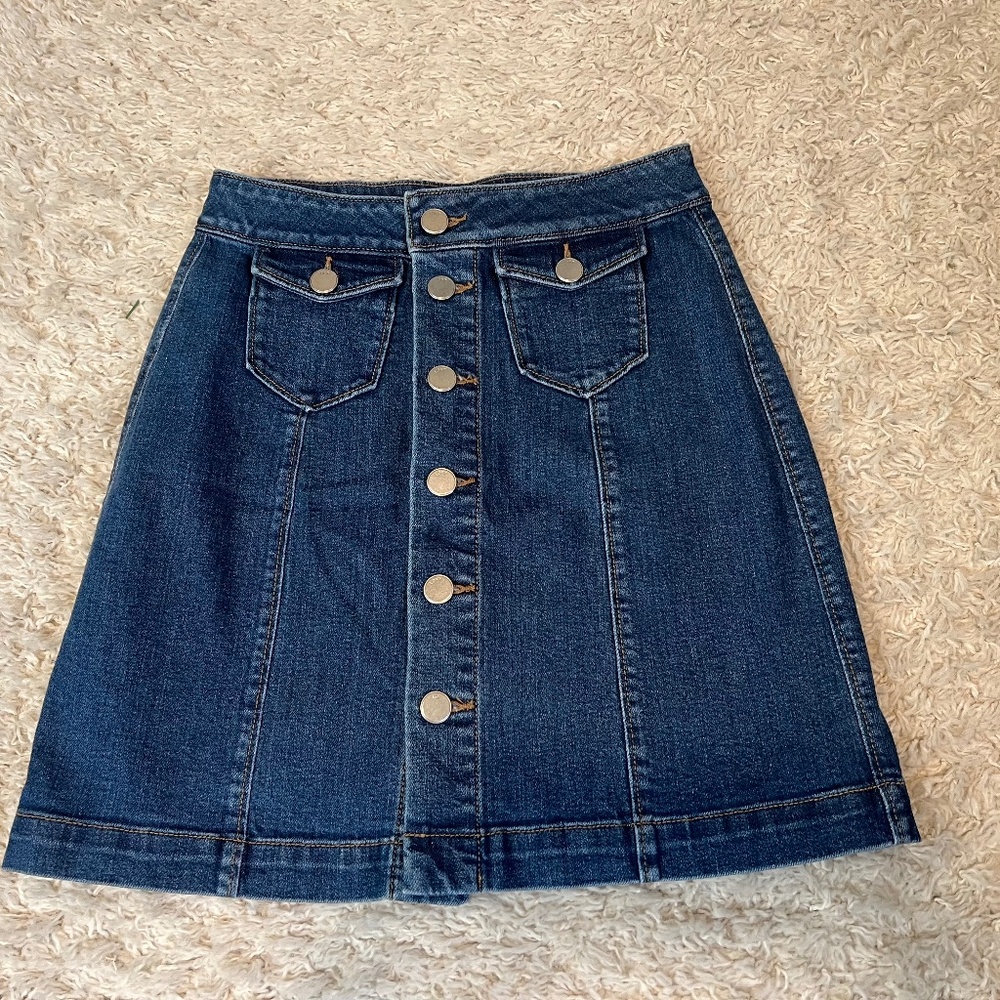 NEW Loft Denim Skirt Size 0 Petite